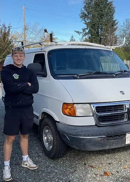 Jared, founder of Island Moss Busters